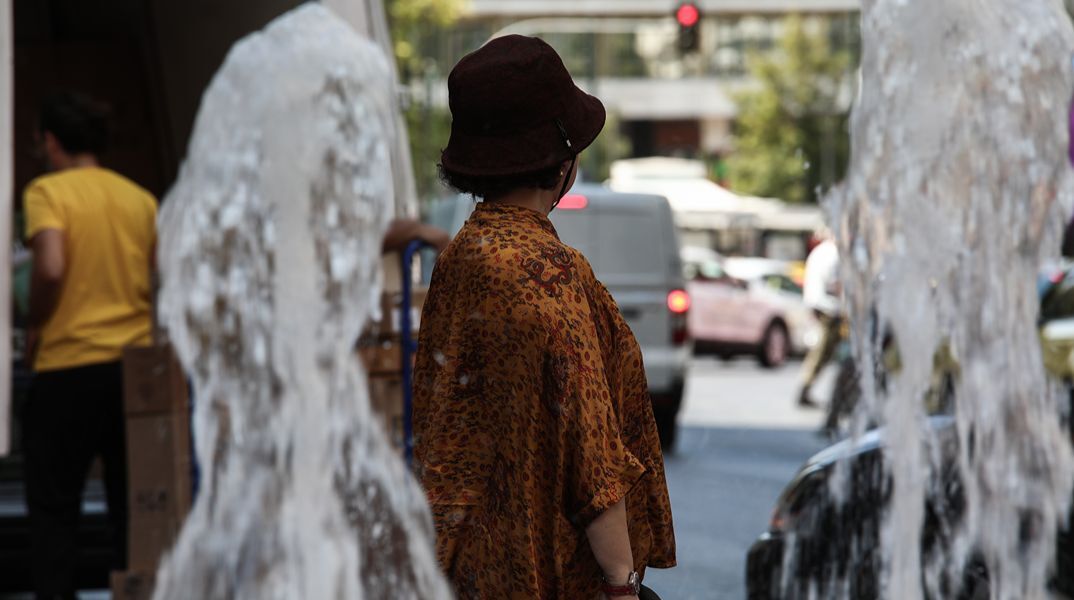 Πότε υποχωρεί η ζέστη, πού θα φτάσει ο υδράργυρος σε Αθήνα, Θεσσαλονίκη, Πάτρα και Λάρισα 