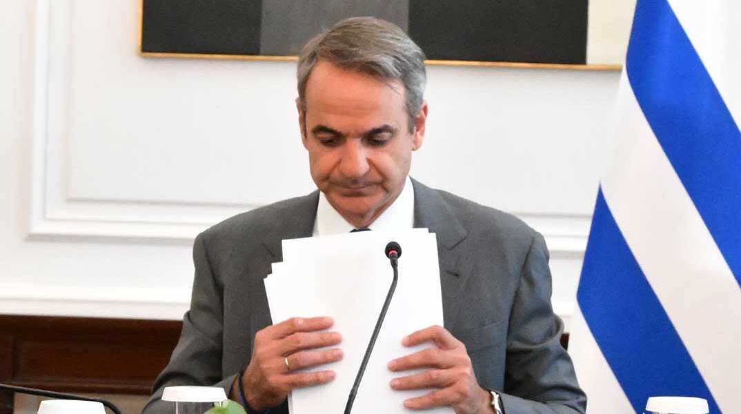 Ο πρωθυπουργός Κυριάκος Μητσοτάκης στο Υπουργικό