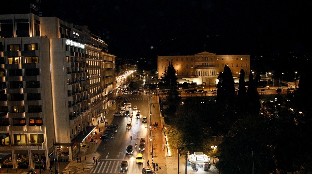 Όταν μια χώρα παύει να απολογείται