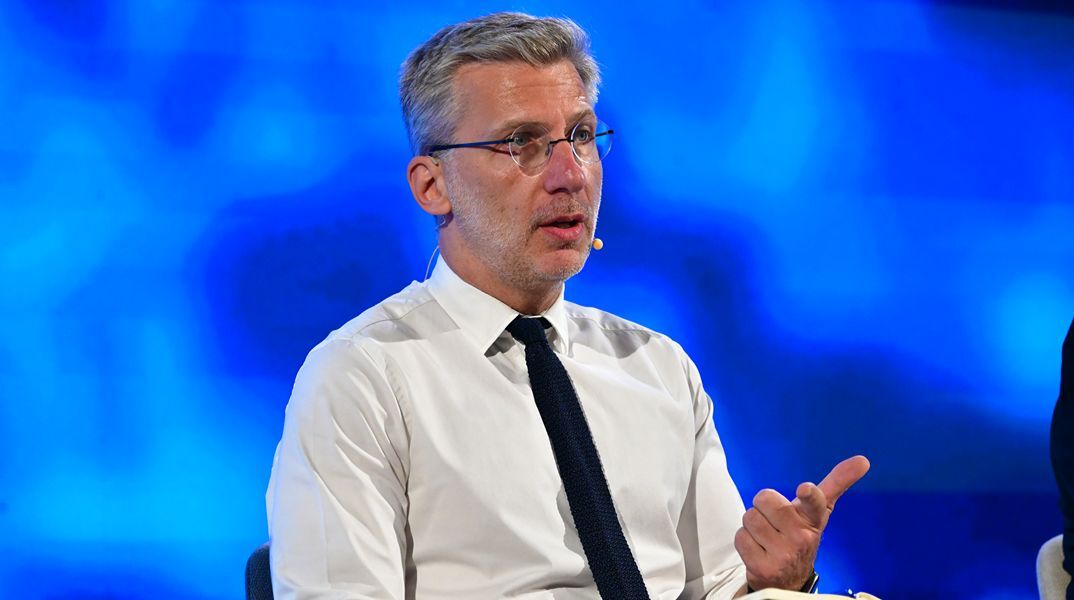 Σκέρτσος: «Πόσο αυξήθηκαν οι επιχειρήσεις και οι εργαζόμενοι μέσα σε 7 χρόνια»