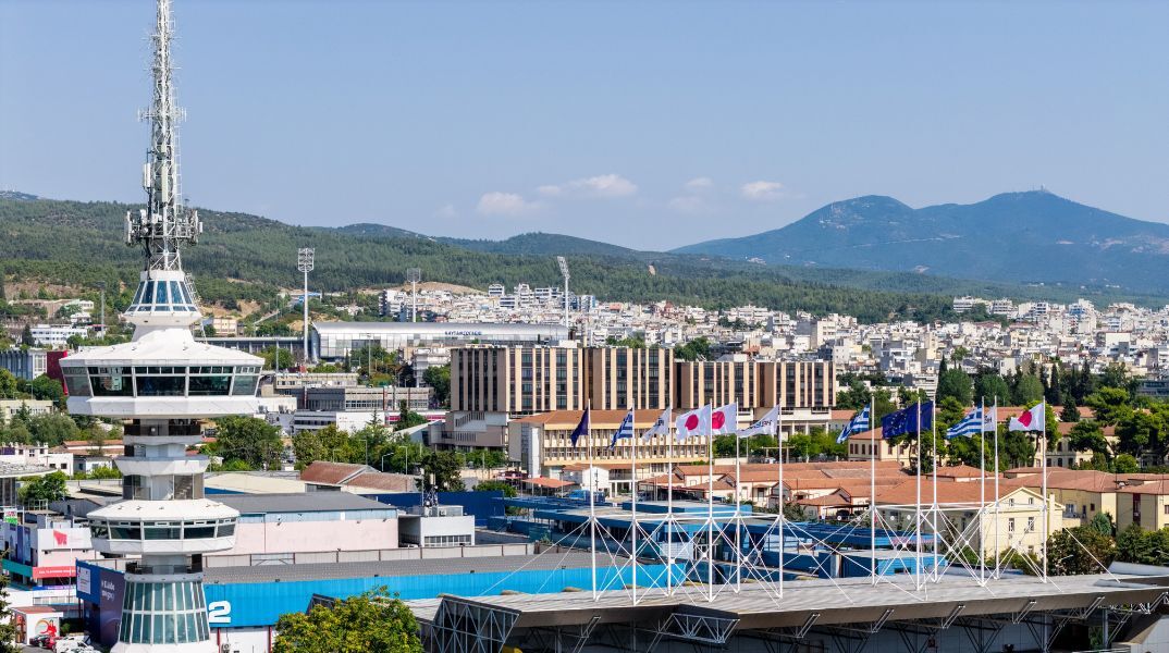90ή ΔΕΘ: Ανοίγει πύλες με τιμώμενη χώρα την Ιαπωνία - O χάρτης της διοργάνωσης Η 90ή ΔΕΘ ανοίγει σήμερα στη Θεσσαλονίκη με τιμώμενη χώρα την Ιαπωνία, περισσότερους από 1.000 εκθέτες και δεκάδες παράλληλες εκδηλώσεις.