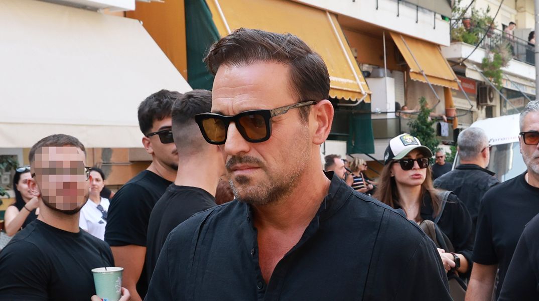Βέρτης για Μαζωνάκη: Συνέδεε το κυριλέ, με τη λάσπη και το κόκκινο χαλί - Άδικο αυτό που έγινε