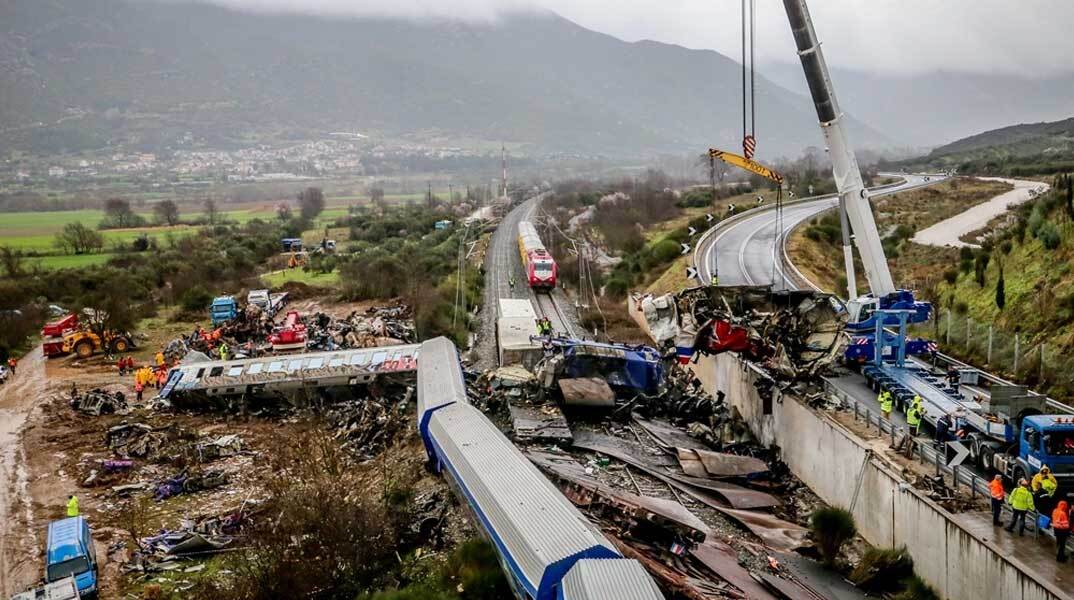 Η φονική σύγκρουση τρένων στα Τέμπη