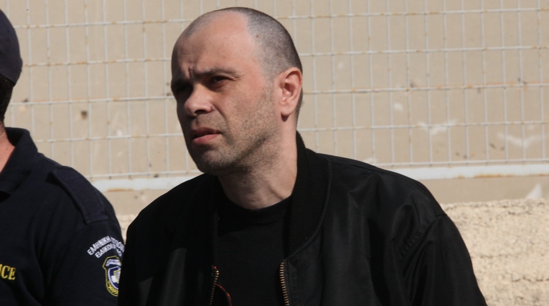 Νίκος Μαζιώτης