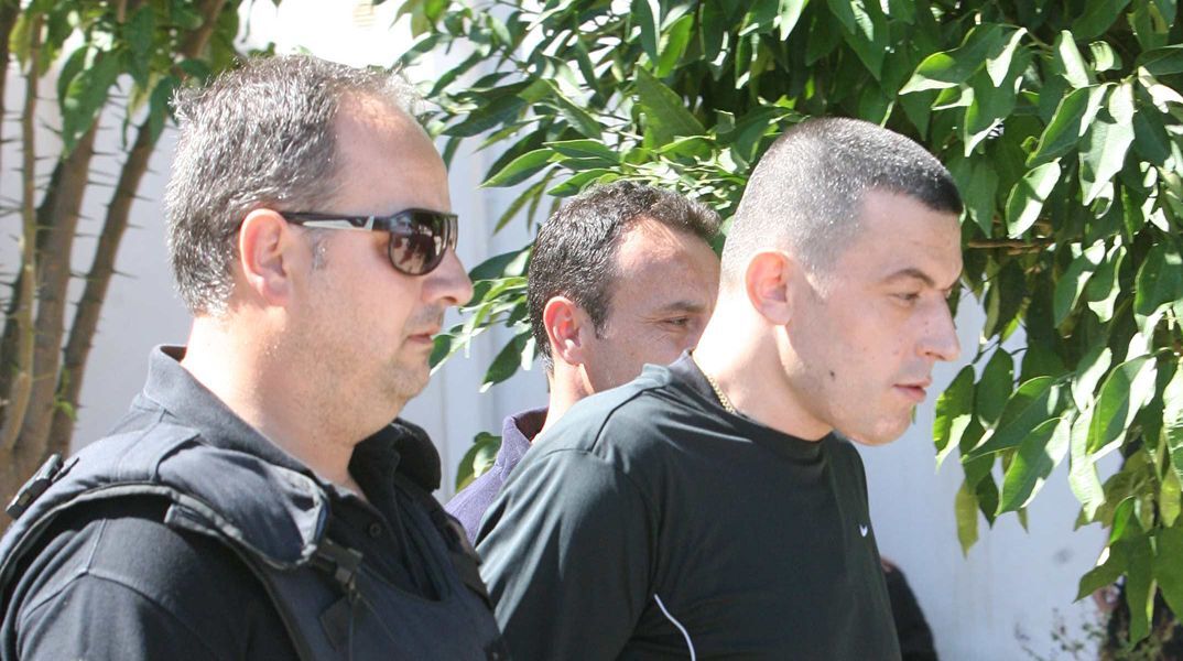 Αλκέτ Ριζάι: Πού πιστεύουν οι αστυνομικοί ότι κρύβεται - Το ενδεχόμενο να εμφανιστεί στις φυλακές
