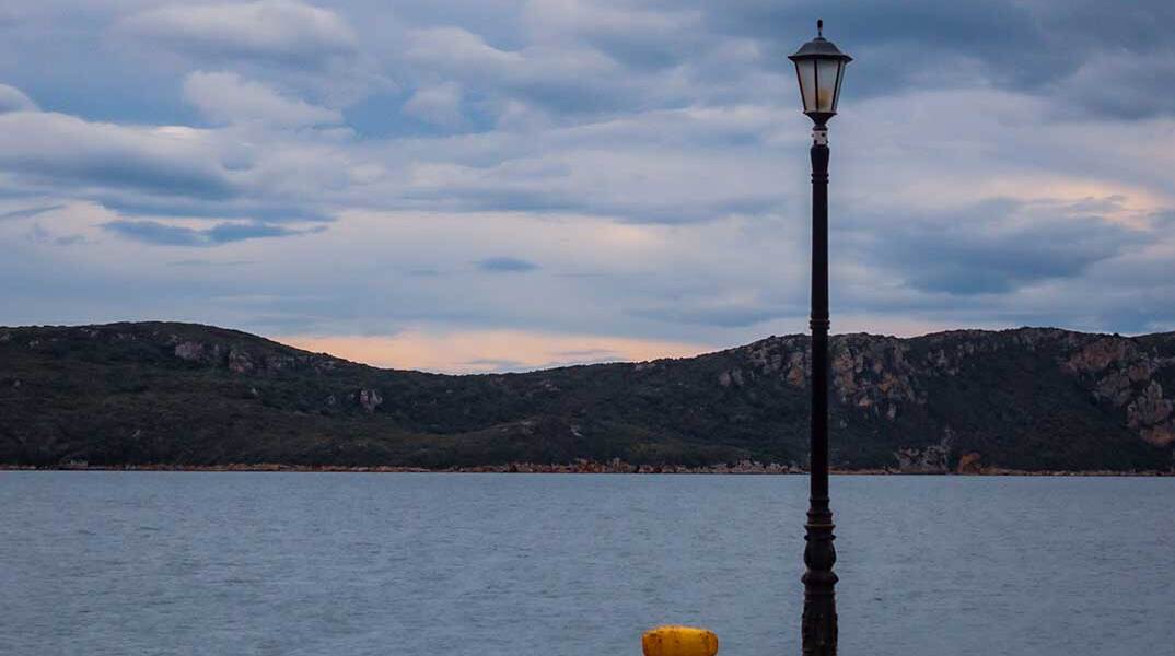 Καιρός με συννεφιά