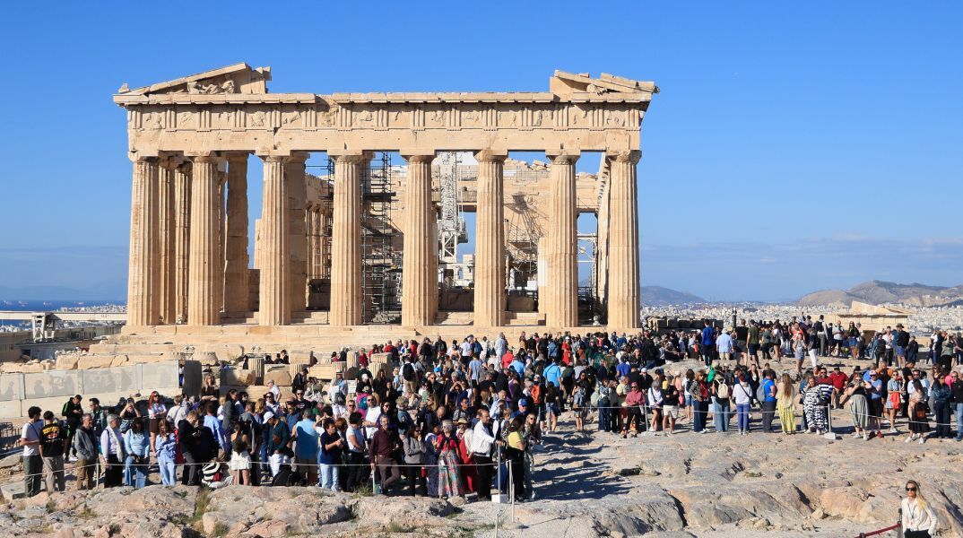 Σημαντική αύξηση κατά 8,6% κατέγραψε η τουριστική κίνηση την περίοδο Ιανουαρίου-Ιουλίου 2026, ενισχύοντας τα δημόσια έσοδα - Ενισχυμένη η κίνηση στα αεροδρόμια.