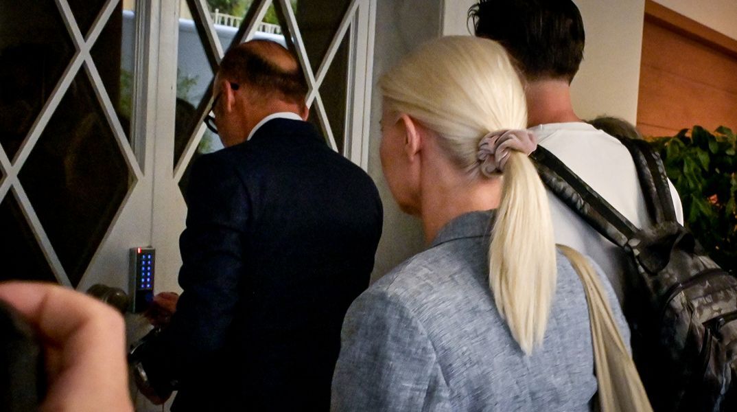 Η γιατρός τηλεφωνούσε σε αναισθησιολόγο για να μάθει αν υπάρχει επιπλέον αντίδοτο - Είχε κάνει μέθη στον Μαζωνάκη