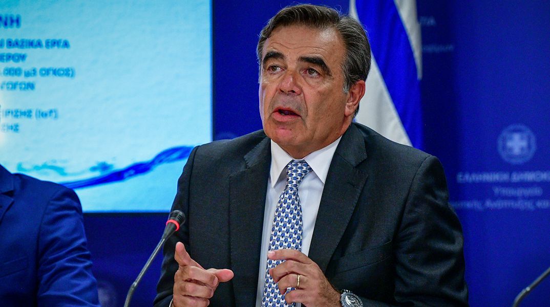 Σχοινάς: Δεν χρωστάω σε κανέναν, δεν ήρθα στο υπουργείο για να περνάω ύποπτες διατάξεις