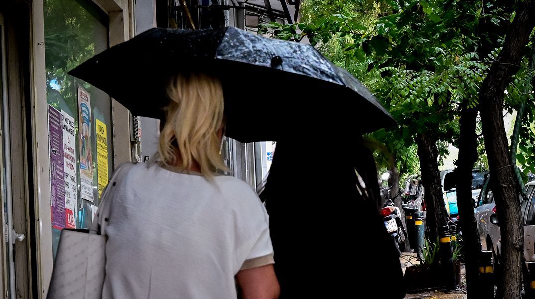 Έρχονται ισχυρές βροχές και καταιγίδες από απόψε - Ποιες περιοχές θα επηρεαστούν