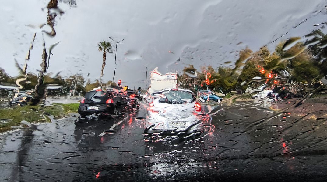 Προειδοποίση Μαρουσάκη για νέα κακοκαιρία με καταιγίδες και κρύο - Χωρισμένη στα δύο η χώρα