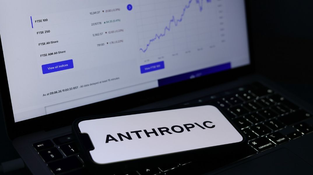 Η Anthropic προειδοποιεί ότι η προηγμένη τεχνητή νοημοσύνη θα μπορούσε να προκαλέσει «καταστροφικούς ή υπαρξιακούς κινδύνους» για την ανθρωπότητα.