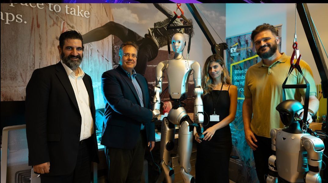 Μέσα στο EY Robotics Lab: Όταν η τεχνητή νοημοσύνη αποκτά χέρια και πόδια