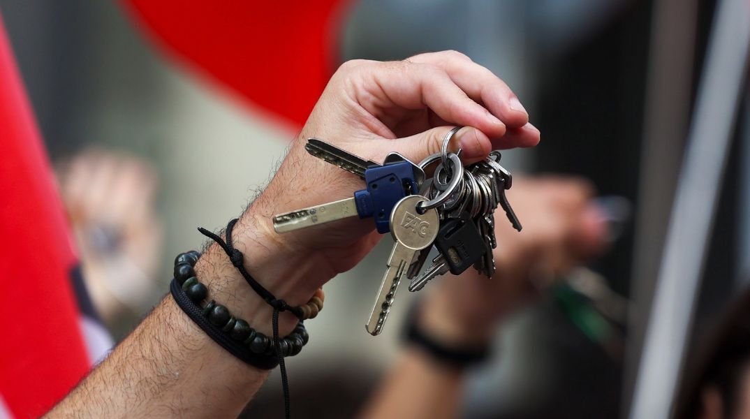 Νέες διαδηλώσεις στην Ισπανία για τη στεγαστική κρίση, μετά την απόρριψη μέτρων υπέρ των ενοικιαστών - Η υπόθεση της 87χρονης που εκδιώχθηκε πυροδότησε οργή