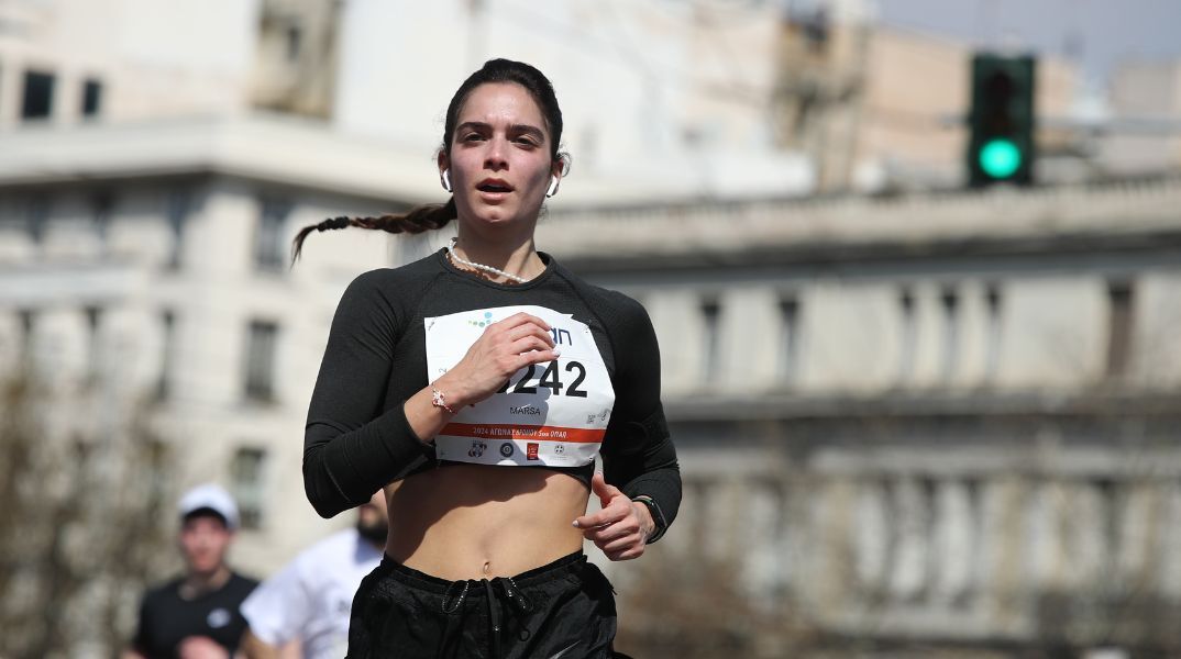 Σε ισχύ βρίσκονται κυκλοφοριακές ρυθμίσεις στο κέντρο της Αθήνας λόγω διεξαγωγής του αγώνα δρόμου «Greece Race for the Cure 2026»