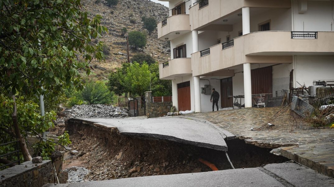Διευρυμένο κυβερνητικό κλιμάκιο μεταβαίνει αύριο στην Κρήτη για την καταγραφή των ζημιών από την κακοκαιρία και τον συντονισμό των μέτρων αποκατάστασης