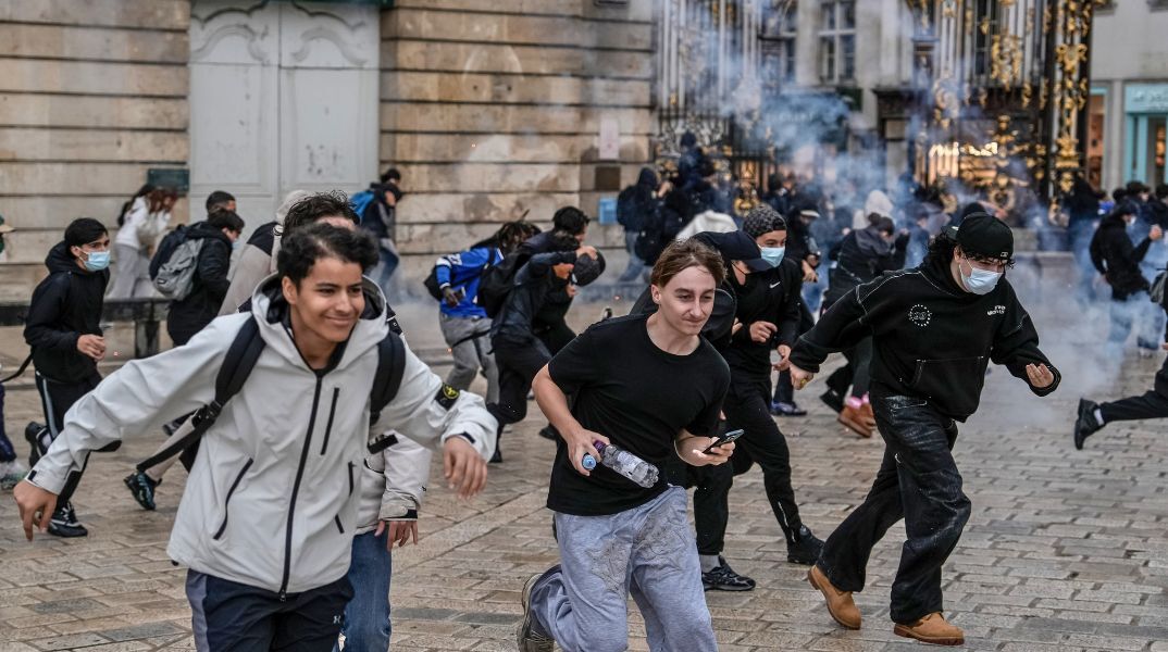 Γαλλία: Από τις μαθητικές ταραχές στη βία των δρόμων - Η ανατομία μιας ανάφλεξης