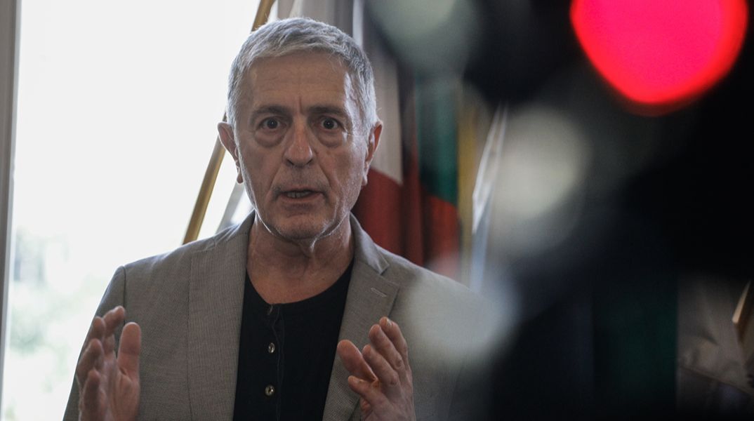 Προκαταρκτική εξέταση ξεκινά η Εισαγγελία Πρωτοδικών για την παγίδευση του τηλεφώνου του Στέλιου Κούλογλου με το Pegasus