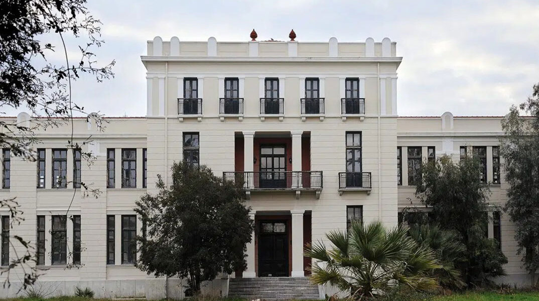 1η Διεθνής Έκθεση Παιδικού & Εφηβικού Βιβλίου Πάτρας