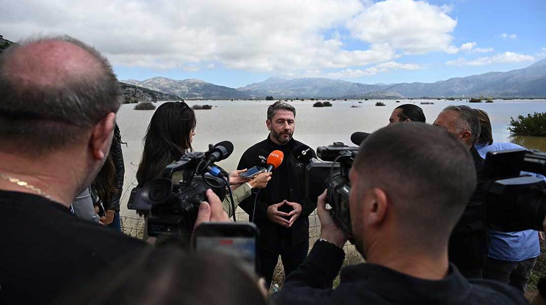 Επίσκεψη Νίκου Ανδρουλάκη στο Οροπέδιο Λασιθίου
