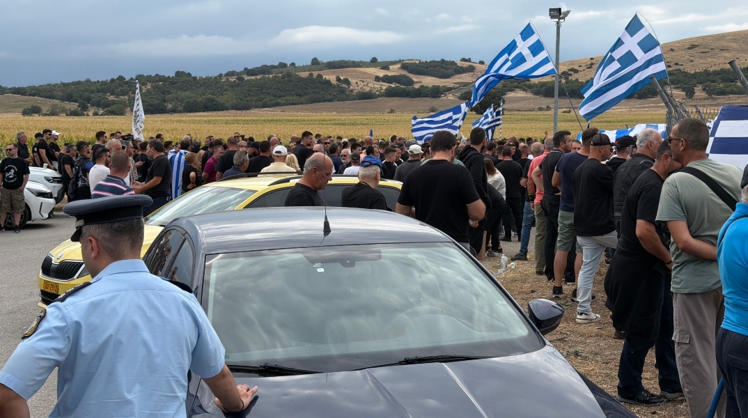Η «Συμμαχία Ελλήνων», ο Κασιδιάρης και η επιστροφή της Χρυσής Αυγής: ο κίνδυνος του νεοναζισμού και η ανάγκη άμεσης δημοκρατικής αντίδρασης.