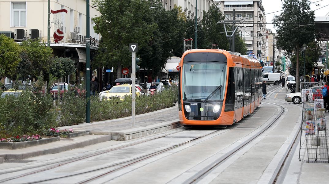 Τραμ