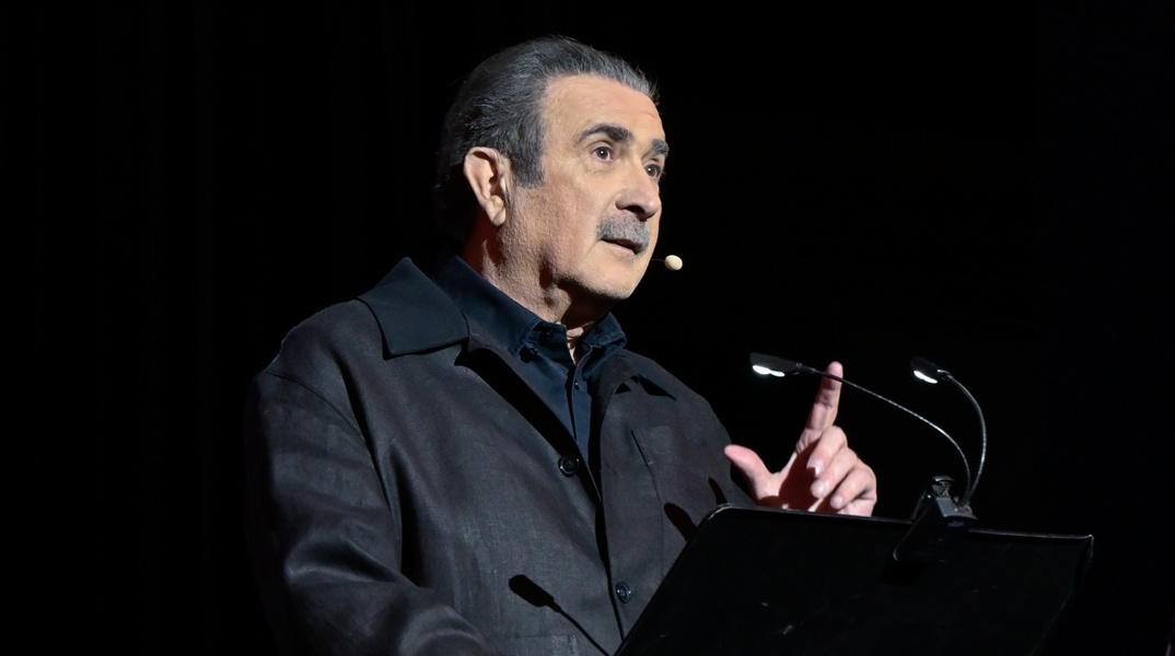 Λάκης Λαζόπουλος
