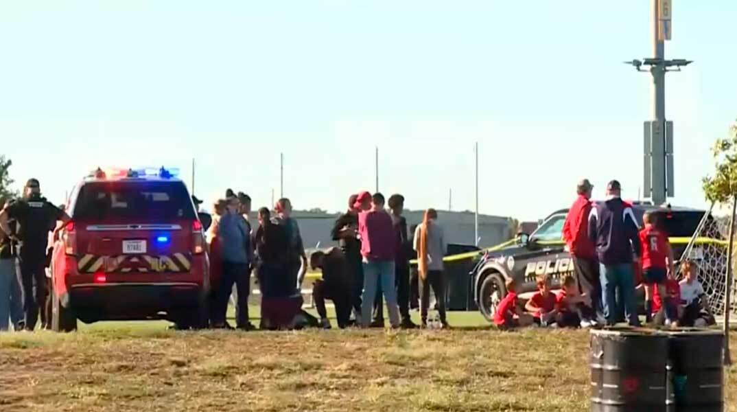Φορτηγάκι έπεσε πάνω σε πολίτες στο Κάνσας των ΗΠΑ