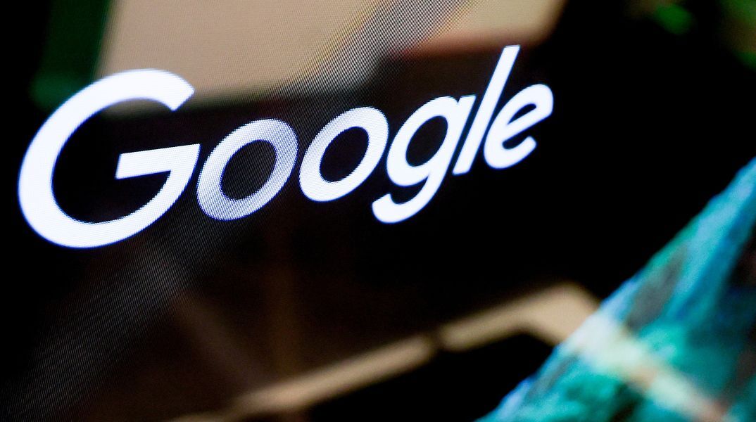 Η Google αποδίδει σε ηλεκτρική βλάβη τις διαταραχές στις υπηρεσίες cloud στο Λονδίνο, επηρεάζοντας τράπεζες και πλατφόρμες όπως η Revolut.