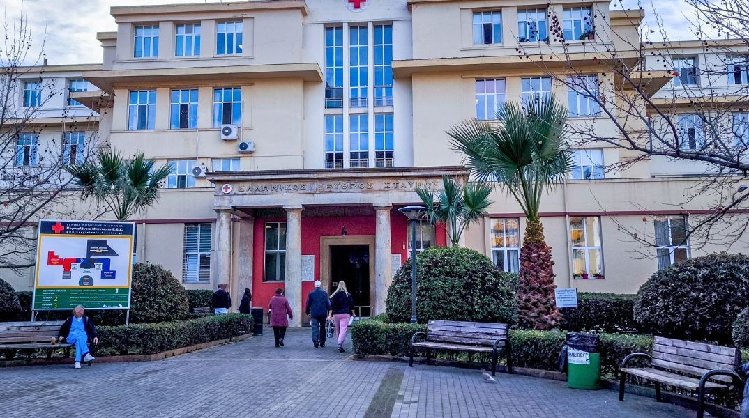 Όταν περνάς 12 ώρες σε εφημερία δημόσιου νοσοκομείου