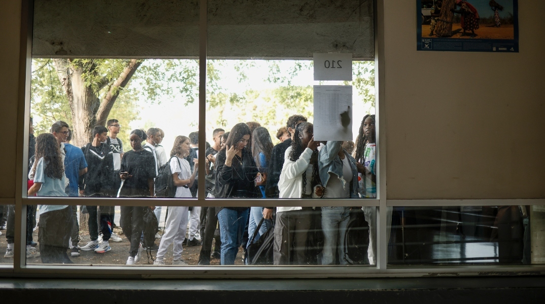 Γαλλικό εκπαιδευτικό σύστημα: κοινωνικές ανισότητες, ελλείψεις εκπαιδευτικών και διαρθρωτικά προβλήματα που απαιτούν ριζικές μεταρρυθμίσεις.