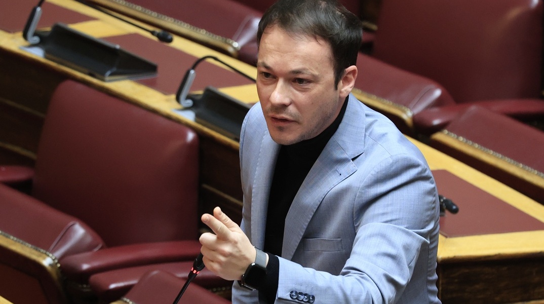 Μίλτος Ζαμπάρας