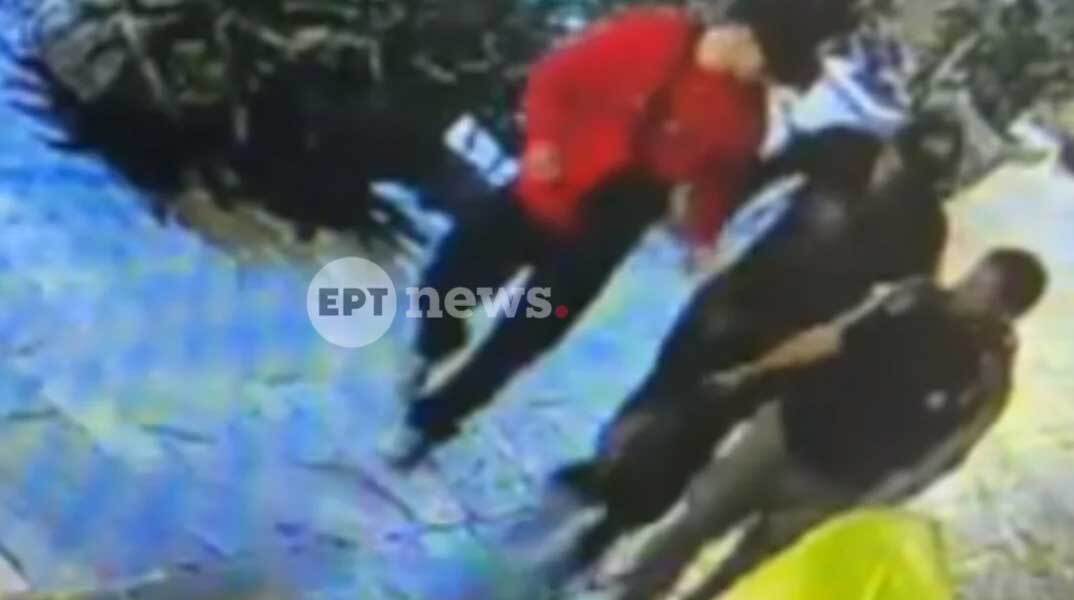 Οι τρεις δράστες που έκλεψαν τον χαλκοσωλήνα και προκάλεσαν τη φονική έκρηξη στην Πλάκα