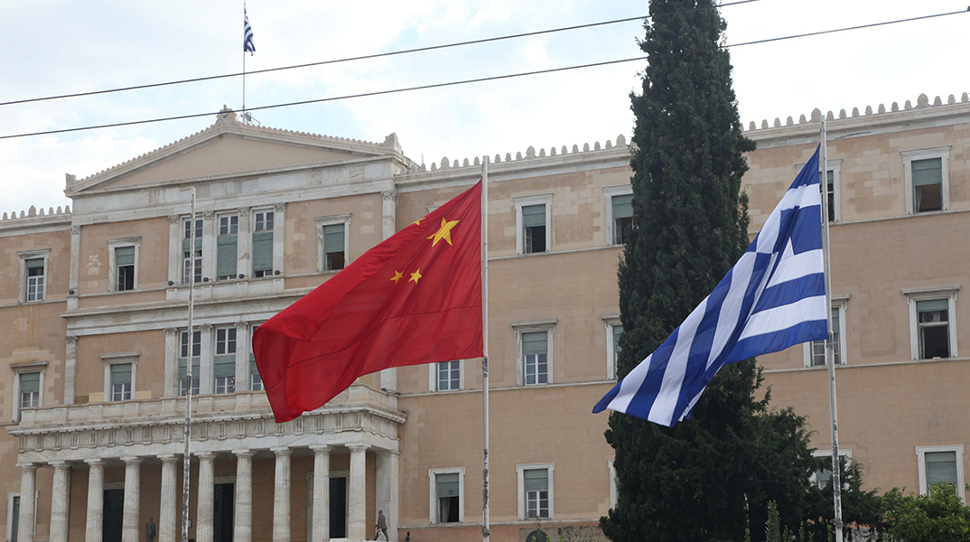 Τα διλήμματα της Ελλάδας με την Κίνα την εποχή Τραμπ
