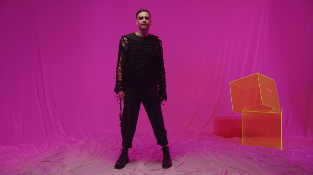 Ivan Pyatvolya: Ενας queer καλλιτέχνης συστήνεται με το πρώτο του single “Toxic love”  