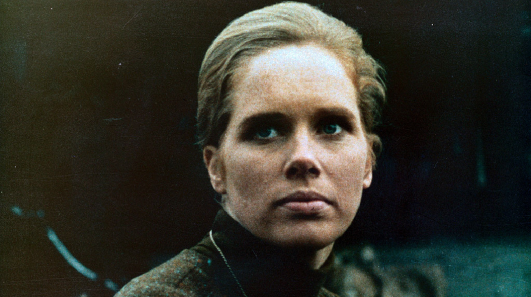 Το Πάθος (En passion) 