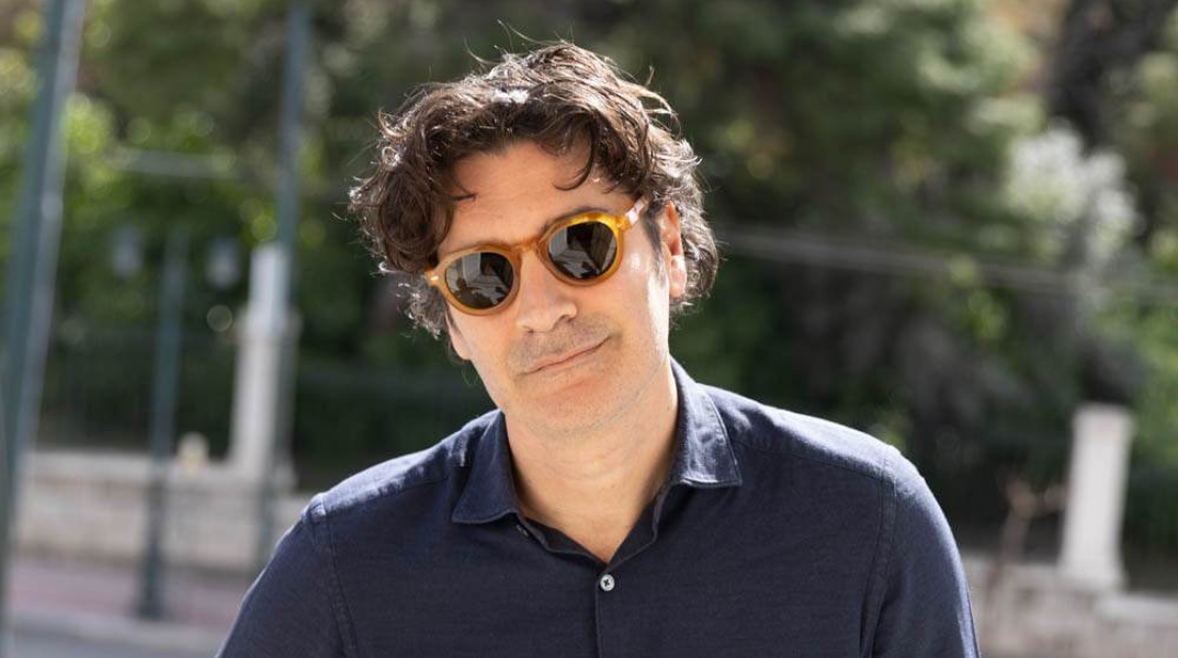 Ο ηθοποιός, σεναριογράφος & σκηνοθέτης, Χριστόφορος Παπακαλιάτης