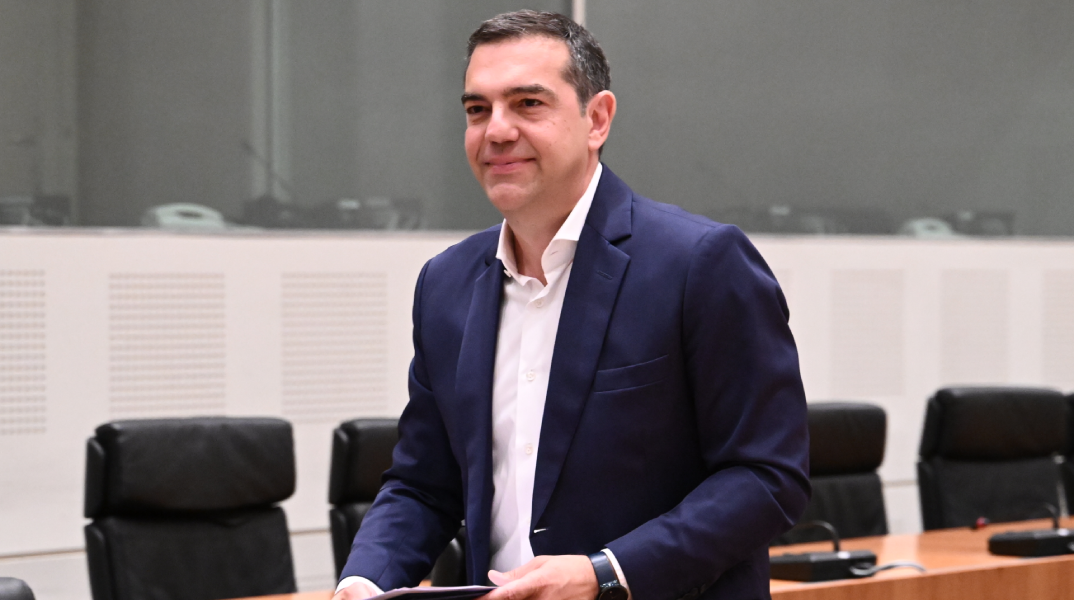 Μιλώντας πολιτικά για την παραίτηση Τσίπρα