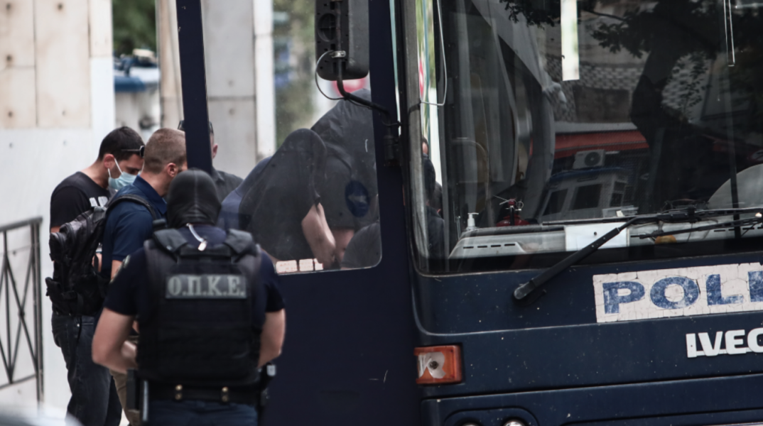 ΣΥΛΛΗΦΘΕΝΤΩΝ ΓΙΑ ΤΗΝ ΔΟΛΟΦΟΝΙΑ ΤΟΥ 29ΧΡΟΝΟΥ ΚΑΙ ΤΑ ΕΠΕΙΣΟΔΙΑ ΣΤΗ ΝΕΑ ΦΙΛΑΔΕΛΦΕΙΑ