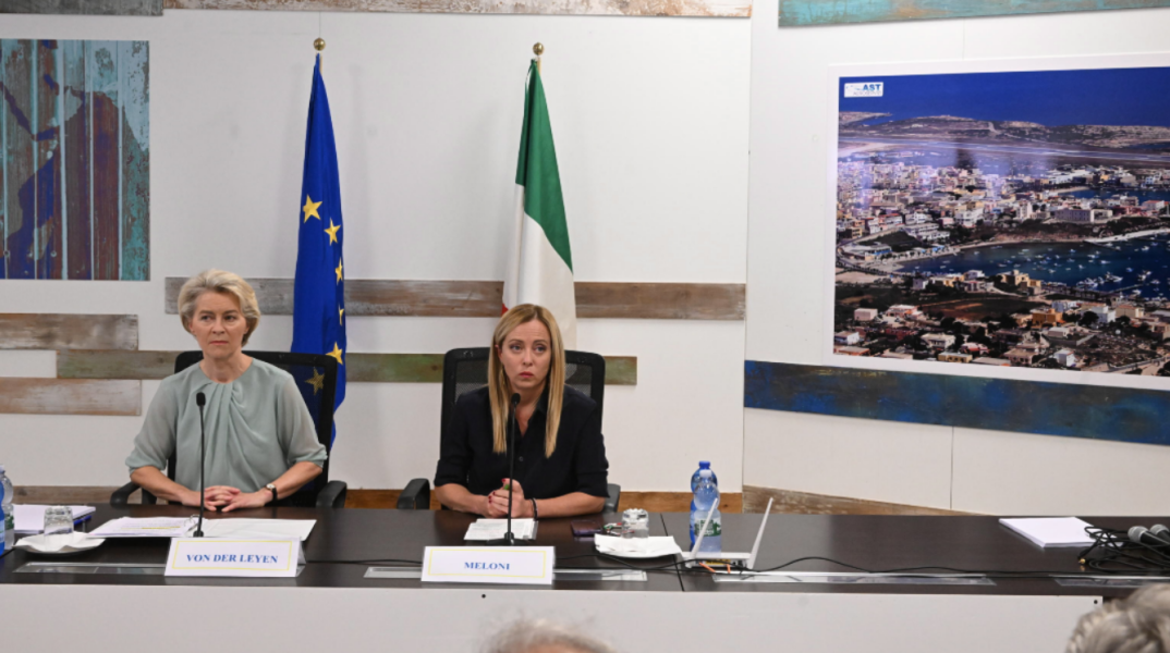 Σχέδιο 10 σημείων για την παράνομη μετανάστευση πρότεινε η Φον ντερ Λάιεν από τη Λαμπεντούζα