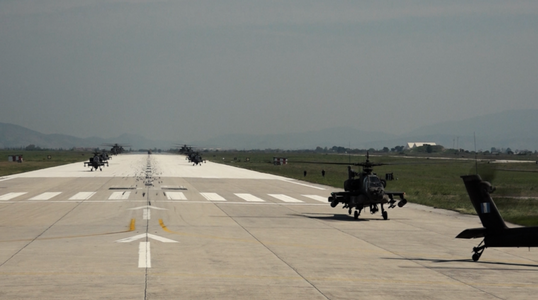 Δεκάδες ελικόπτερα στον αέρα για την άσκηση ετοιμότητας και συναγερμού «Πέλεκυς»