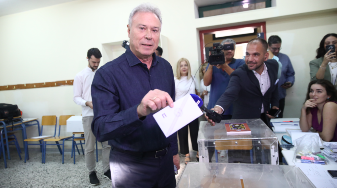 Ψήφισε ο υποψήφιος για την Περιφέρεια Αττικής Γιάννης Σγουρός