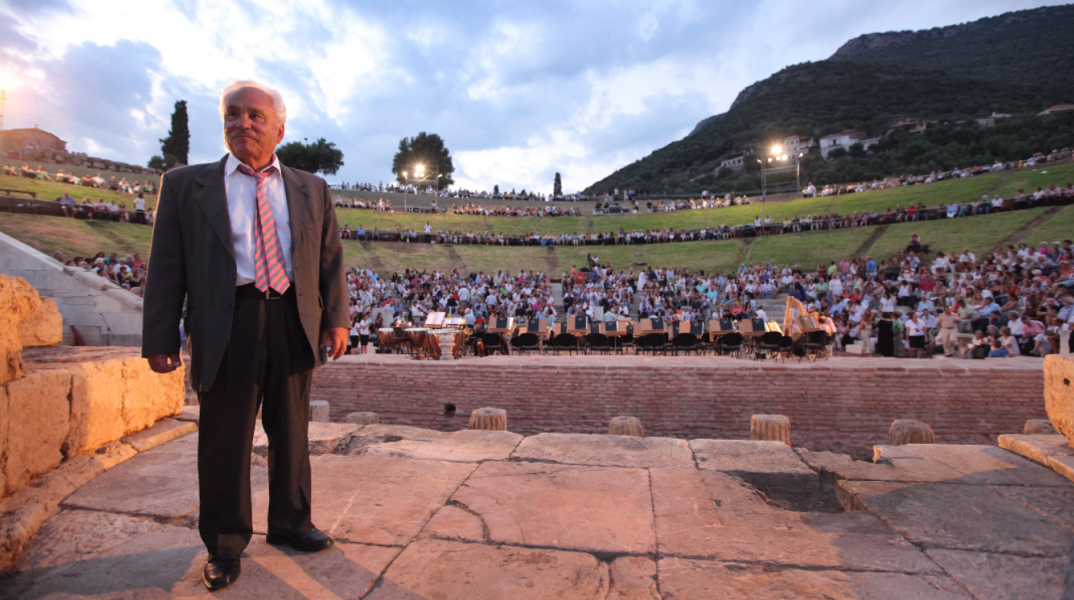 Πέτρος Θέμελης: Την Τετάρτη στην Αθήνα η κηδεία του, την Πέμπτη στην Αρχαία Μεσσήνη η ταφή του