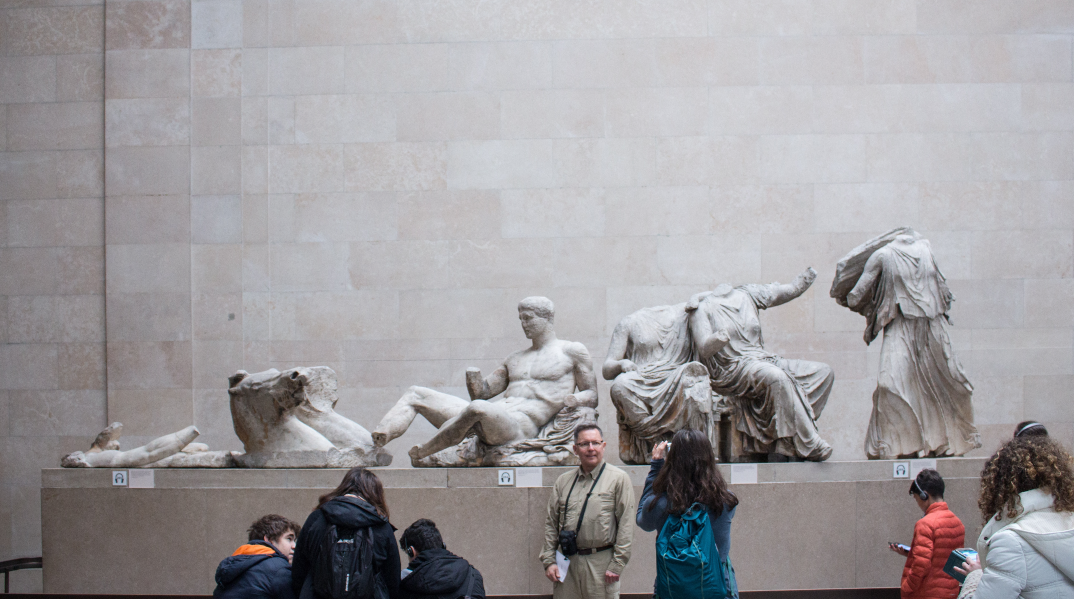  Μενδώνη για τα Γλυπτά του Παρθενώνα: Καταρρίφθηκε και το τελευταίο επιχείρημα του Βρετανικού Μουσείου 