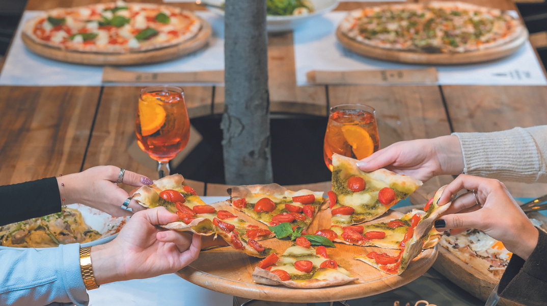 School Pizza Bar: Ανανεωμένες γεύσεις στο αγαπημένο