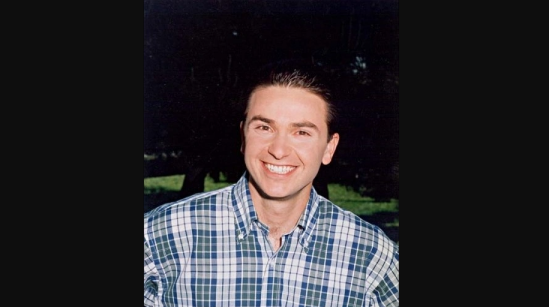 Ο Αντώνης Παραράς