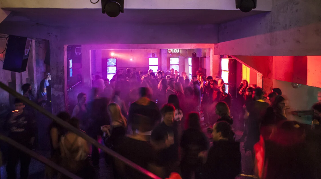 CarnivalxRave: Double Stage Party στο Ρομάντσο