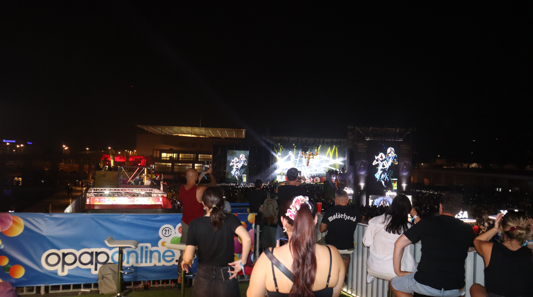 Το VIP μπαλκόνι του opaponline.gr