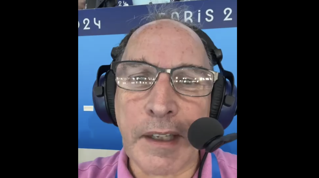 Ο σχολιαστής Μπομπ Μπάλαρντ έκανε σεξιστικό σχόλιο κατά κολυμβητριών