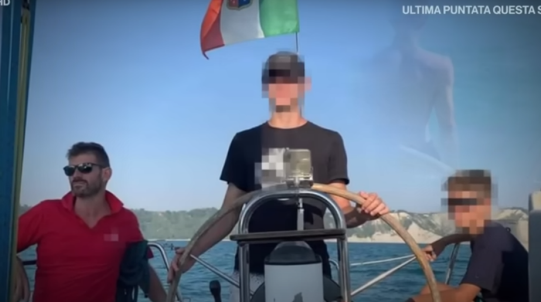 Ο 17χρονος που ομολόγησε ότι σκότωσε πατέρα, μητέρα και αδελφό στο σπίτι τους στο Μιλάνο